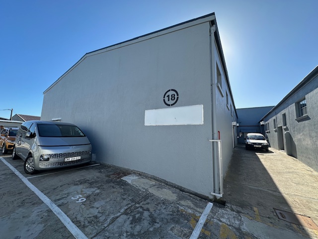 To Let commercial Property for Rent in Maitland Western Cape